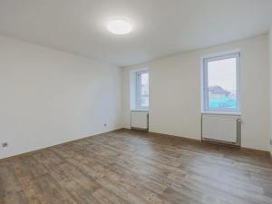 Pronájem bytu 2+kk, Tábor, Soběslavská, 69 m2