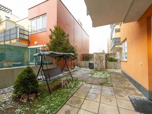 Pronájem bytu 2+kk, Praha - Hlubočepy, Werichova, 47 m2