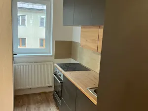 Prodej bytu 3+1, Záchlumí, 103 m2