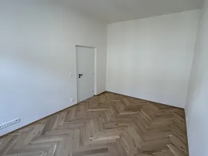 Prodej bytu 2+kk, Praha - Vršovice, Žitomírská, 54 m2