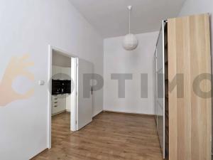 Prodej bytu 2+kk, Praha - Smíchov, Staropramenná, 42 m2