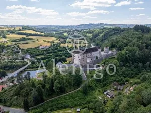 Prodej ubytování, Benešov, 1300 m2