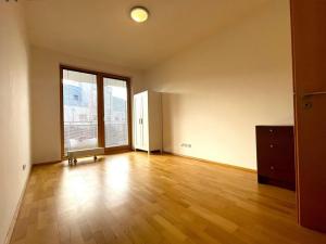 Pronájem bytu 3+kk, Praha - Liboc, Naardenská, 128 m2