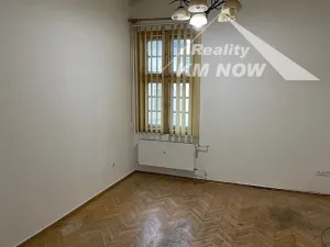 Pronájem bytu 2+1, Kroměříž, Velké náměstí, 69 m2