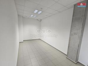 Pronájem skladu, Nupaky, Komerční, 400 m2