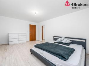 Prodej rodinného domu, Rožmitál pod Třemšínem - Starý Rožmitál, Na výsluní, 200 m2