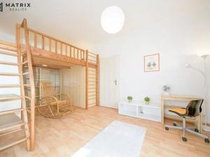 Pronájem bytu 2+kk, Praha - Holešovice, U průhonu, 52 m2