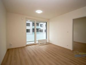 Pronájem bytu 2+kk, Praha - Vysočany, Čakovická, 56 m2