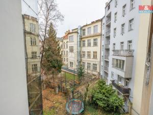 Prodej bytu 2+1, Praha - Bubeneč, Čechova, 97 m2