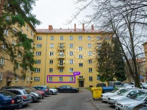 Prodej bytu 3+1, Ostrava, Dvorní, 79 m2