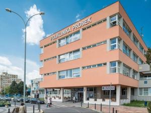 Prodej bytu 2+kk, Praha - Prosek, Prosecká, 59 m2