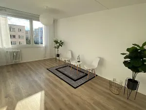 Pronájem bytu 1+1, Praha - Hostivař, Chudenická, 30 m2