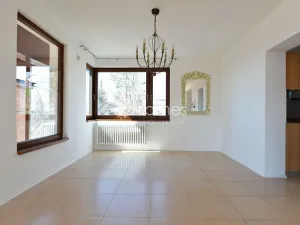 Pronájem rodinného domu, Praha - Smíchov, Na Hřebenkách, 240 m2