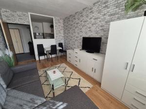 Prodej bytu 2+kk, Kladno, Holandská, 40 m2