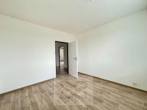 Pronájem bytu 3+1, Třebíč, Fr. Hrubína, 75 m2