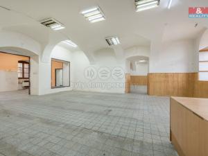 Pronájem obchodního prostoru, Slaný, Třebízského, 200 m2