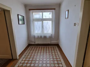 Prodej rodinného domu, Rovensko pod Troskami, Komenského, 250 m2