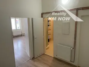 Pronájem bytu 1+kk, Kroměříž, Riegrovo náměstí, 41 m2