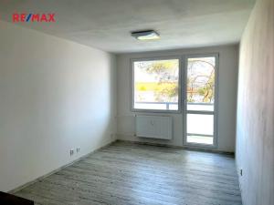 Pronájem bytu 2+kk, Kladno, Pařížská, 46 m2