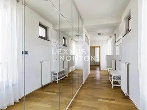 Pronájem bytu 4+kk, Praha - Bubeneč, Mlýnská, 127 m2