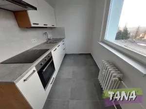 Pronájem bytu 2+1, Turnov, Diamantová, 61 m2