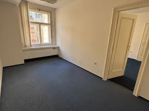 Pronájem kanceláře, Praha - Nové Město, Spálená, 35 m2