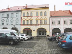 Pronájem obchodního prostoru, Jičín - Staré Město, Valdštejnovo náměstí, 300 m2