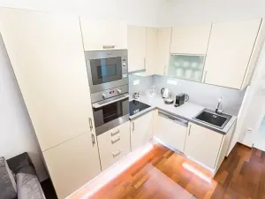 Pronájem bytu 2+kk, Praha - Nové Město, Na slupi, 70 m2