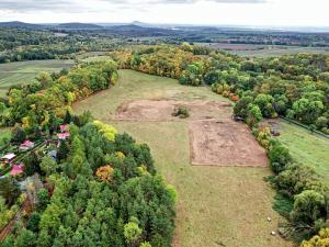 Prodej pozemku, Třebušín, 127000 m2