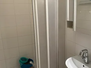 Pronájem bytu 3+kk, Praha - Nové Město, Na Moráni, 61 m2