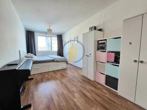 Prodej bytu 2+kk, Praha - Kbely, Herlíkovická, 58 m2