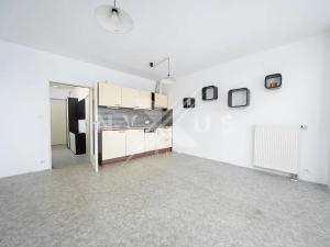 Pronájem bytu 1+kk, Praha - Letňany, Terezínská, 40 m2