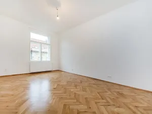 Pronájem bytu 2+kk, Praha - Vršovice, Na spojce, 55 m2