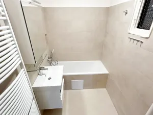 Prodej bytu 1+kk, Praha - Hloubětín, Poděbradská, 31 m2