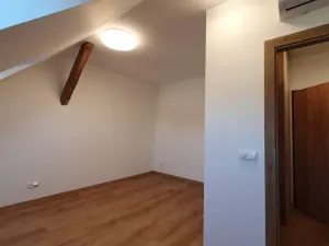 Pronájem bytu 2+kk, Kroměříž, Havlíčkova, 48 m2