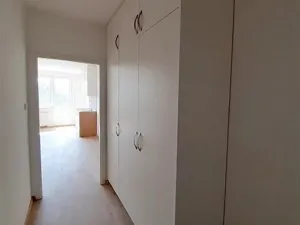 Pronájem bytu 1+kk, Pardubice, nábřeží Závodu míru, 36 m2