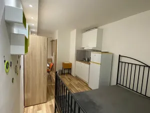 Pronájem bytu 1+kk, Praha - Háje, Hviezdoslavova, 20 m2