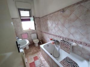 Prodej bytu 4+1, Acireale, Itálie, 86 m2