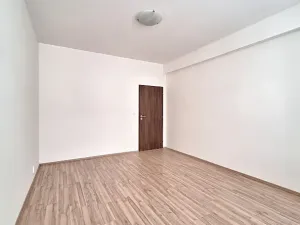 Pronájem bytu 2+kk, Praha - Strašnice, Černokostelecká, 49 m2