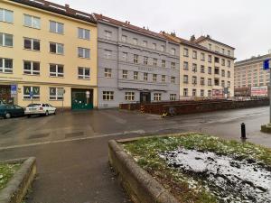 Prodej bytu 2+kk, Praha - Dejvice, Studentská, 49 m2