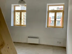 Pronájem bytu 1+kk, Praha - Košíře, Vrchlického, 25 m2