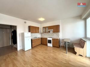 Pronájem bytu 1+kk, Zlín, Plesníkova, 36 m2