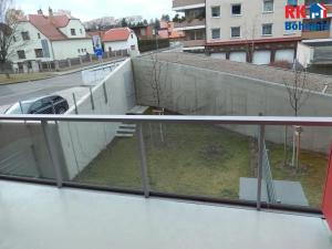 Pronájem bytu 2+kk, Praha - Horní Měcholupy, Milánská, 59 m2