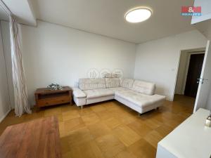 Pronájem bytu 2+kk, Ostrava - Poruba, Francouzská, 58 m2