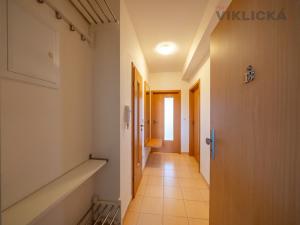 Prodej bytu 2+kk, Praha - Kolovraty, Preislerova, 52 m2