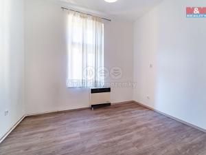 Pronájem bytu 2+kk, Mariánské Lázně, Hlavní třída, 37 m2