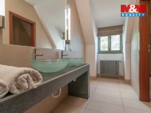 Prodej kanceláře, Praha - Smíchov, Kartouzská, 664 m2