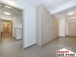 Prodej ubytování, Dobřany, Lipová, 820 m2