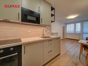 Pronájem bytu 2+kk, Kolín, Moravcova, 43 m2