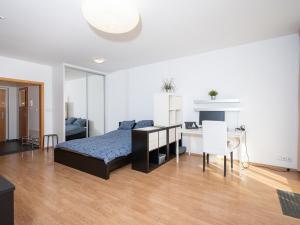 Pronájem bytu 1+kk, Praha - Smíchov, Randova, 47 m2